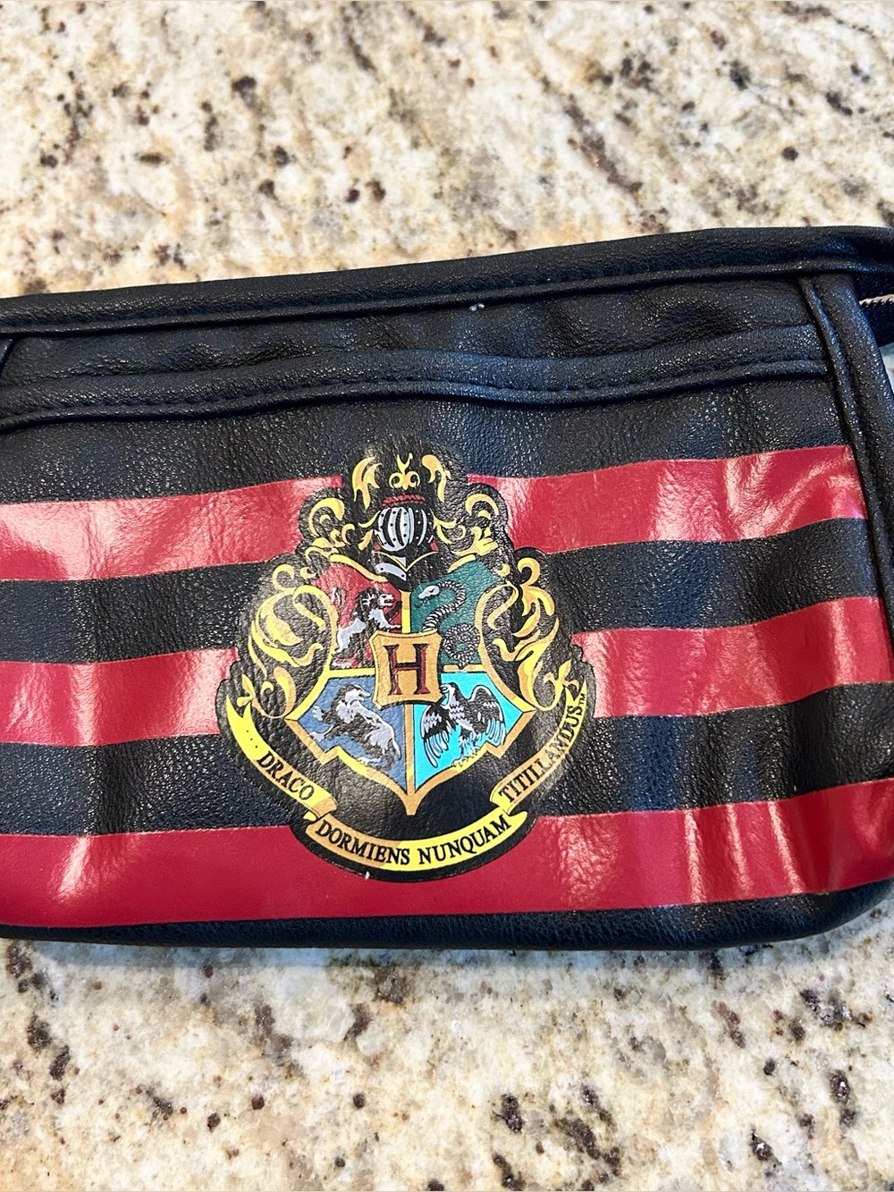 Harry Potter . Draco.  Black & Red Crest Stripe Toiletry Pouch. Nice condition